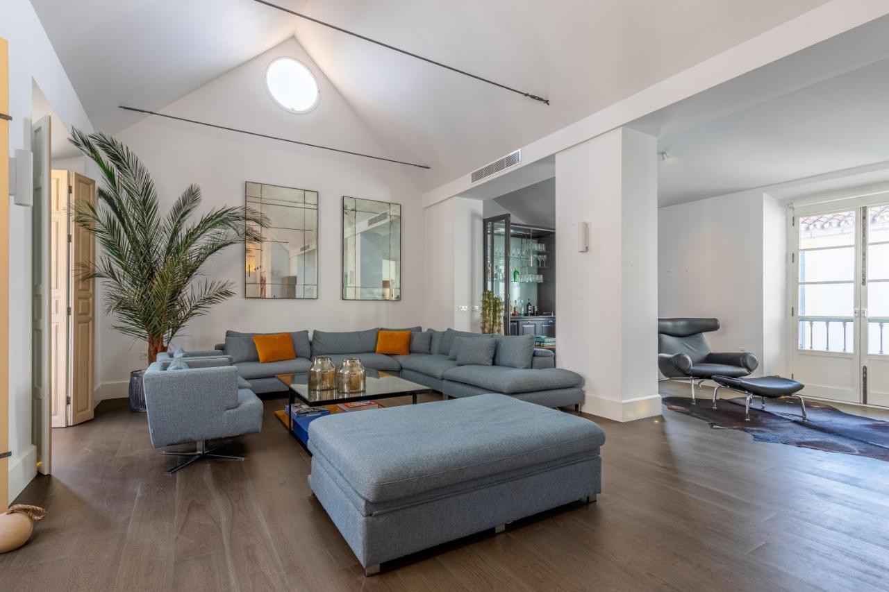 דירות Living4Malaga Aduana Imperial מראה חיצוני תמונה